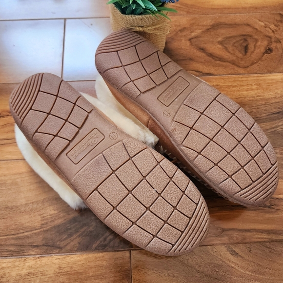 VERMONT COUNTRY STORE Moccasins - Size 10 (NWOT) - Picture 4 of 7